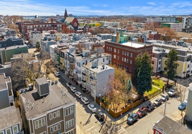 153-157 W 7th Street, Boston, Massachusetts 02127, 6 Bedrooms Bedrooms, 12 Rooms Rooms,3 BathroomsBathrooms,Residential Income,For Sale,W 7th Street,73227607
