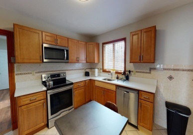 6 Cawfield, Boston, Massachusetts 02125, 3 Bedrooms Bedrooms, 5 Rooms Rooms,1 BathroomBathrooms,Residential Lease,For Rent,Cawfield,73097732