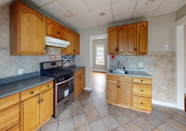 48 -50 Plymouth St., Everett, Massachusetts 02149, 4 Bedrooms Bedrooms, 6 Rooms Rooms,1 BathroomBathrooms,Residential Lease,For Rent,Plymouth St.,73206380