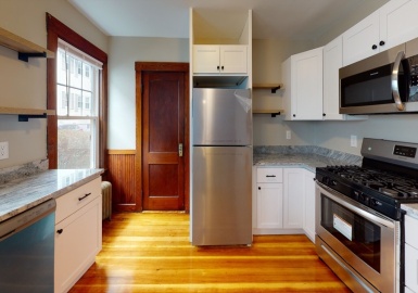 65-67 Sterling St, Somerville, Massachusetts 02144, 3 Bedrooms Bedrooms, 5 Rooms Rooms,1 BathroomBathrooms,Residential Lease,For Rent,Sterling St,73203037