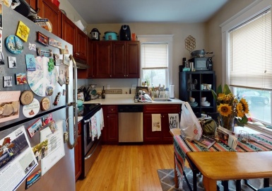 295-297 Washington St, Quincy, Massachusetts 02169, 3 Bedrooms Bedrooms, 5 Rooms Rooms,2 BathroomsBathrooms,Residential Lease,For Rent,Washington St,73205495