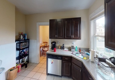 71-73 Chestnut Hill Ave., Boston, Massachusetts 02135, 4 Bedrooms Bedrooms, 7 Rooms Rooms,2 BathroomsBathrooms,Residential Lease,For Rent,Chestnut Hill Ave.,73197338
