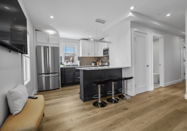 30 Horace Street, Somerville, Massachusetts 02143, 3 Bedrooms Bedrooms, 7 Rooms Rooms,2 BathroomsBathrooms,Residential Lease,For Rent,Horace Street,73215211