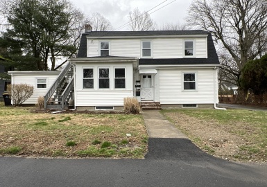 29 Newton Place, Framingham, Massachusetts 01702, 4 Bedrooms Bedrooms, 7 Rooms Rooms,2 BathroomsBathrooms,Residential Lease,For Rent,Newton Place,73220240