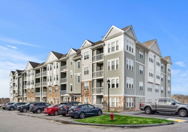 1410 Peters Farm Way, Westborough, Massachusetts 01581, 2 Bedrooms Bedrooms, 5 Rooms Rooms,2 BathroomsBathrooms,Residential Lease,For Rent,Peters Farm Way,73224058