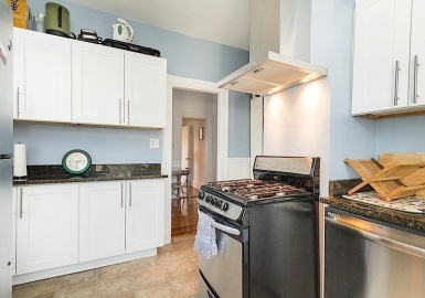 137 Columbia, Cambridge, Massachusetts 02139, 1 Bedroom Bedrooms, 5 Rooms Rooms,1 BathroomBathrooms,Residential Lease,For Rent,Columbia,73203886