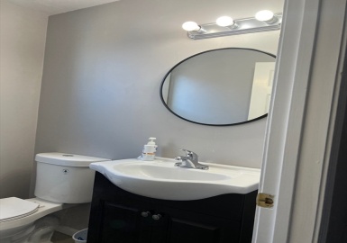 11 Taylor, Braintree, Massachusetts 02184, 3 Bedrooms Bedrooms, 6 Rooms Rooms,1.5 BathroomsBathrooms,Residential Lease,For Rent,Taylor,73224547