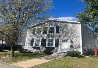 77 School St, Andover, Massachusetts 01810, 2 Bedrooms Bedrooms, 5 Rooms Rooms,1 BathroomBathrooms,Residential Lease,For Rent,School St,73225157