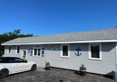 12 60th, Newburyport, Massachusetts 01950, 2 Bedrooms Bedrooms, 4 Rooms Rooms,1 BathroomBathrooms,Residential Lease,For Rent,60th,73201338