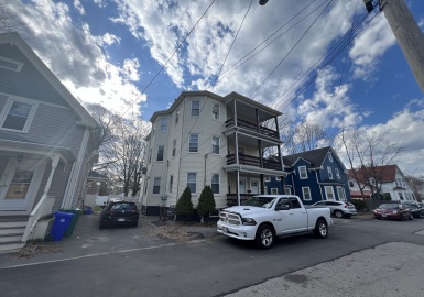 9 Foster St, Attleboro, Massachusetts 02703, 2 Bedrooms Bedrooms, 5 Rooms Rooms,1 BathroomBathrooms,Residential Lease,For Rent,Foster St,73224937