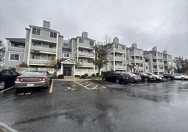 200 Falls Blvd, Quincy, Massachusetts 02169, 2 Bedrooms Bedrooms, 4 Rooms Rooms,2 BathroomsBathrooms,Residential Lease,For Rent,Falls Blvd,73226782