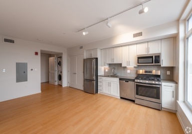 77 New, Cambridge, Massachusetts 02138, 1 Room Rooms,1 BathroomBathrooms,Residential Lease,For Rent,New,73223386