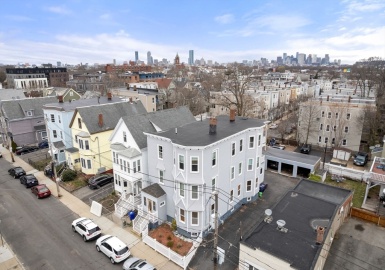 38-40 Harbor View St., Boston, Massachusetts 02125, 3 Bedrooms Bedrooms, 5 Rooms Rooms,2 BathroomsBathrooms,Residential Lease,For Rent,Harbor View St.,73228837