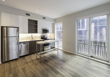 50 Rogers St., Cambridge, Massachusetts 02142, 2 Bedrooms Bedrooms, 4 Rooms Rooms,2 BathroomsBathrooms,Residential Lease,For Rent,Rogers St.,73202419
