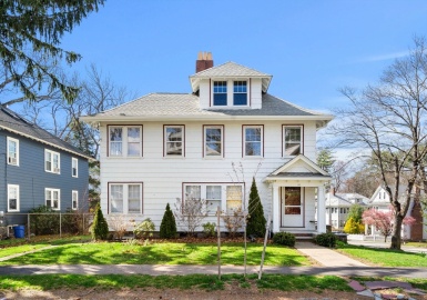 18 Fairfax Road, Milton, Massachusetts 02186, 4 Bedrooms Bedrooms, 8 Rooms Rooms,2 BathroomsBathrooms,Residential Lease,For Rent,Fairfax Road,73225587