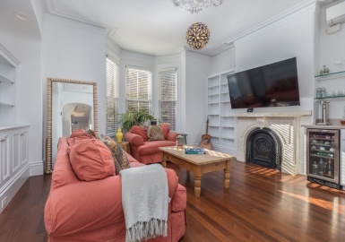 92 Appleton Street, Boston, Massachusetts 02116, 4 Bedrooms Bedrooms, 10 Rooms Rooms,3.5 BathroomsBathrooms,Residential Lease,For Rent,Appleton Street,73227167