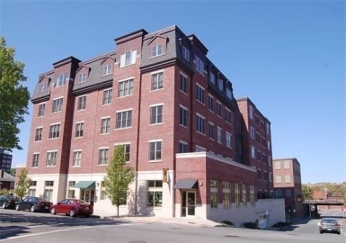116-128 Rantoul, Beverly, Massachusetts 01915, 1 Bedroom Bedrooms, 3 Rooms Rooms,1 BathroomBathrooms,Residential Lease,For Rent,Rantoul,73227223