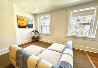127 Charles St, Boston, Massachusetts 02114, 1 Room Rooms,1 BathroomBathrooms,Residential Lease,For Rent,Charles St,73227323