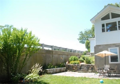 1 Wall St., Arlington, Massachusetts 02476, 2 Bedrooms Bedrooms, 8 Rooms Rooms,1 BathroomBathrooms,Residential Lease,For Rent,Wall St.,73229714