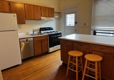 380 Riverway, Boston, Massachusetts 02115, 2 Bedrooms Bedrooms, 5 Rooms Rooms,1 BathroomBathrooms,Residential Lease,For Rent,Riverway,73230491