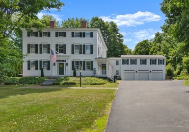 347 High St, Newburyport, Massachusetts 01950, 5 Bedrooms Bedrooms, 15 Rooms Rooms,4.5 BathroomsBathrooms,Residential Income,For Sale,High St,72937475