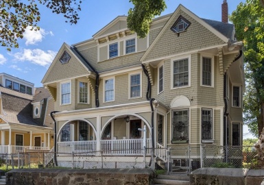 19-21 Alaska Street, Boston, Massachusetts 02119, 12 Bedrooms Bedrooms, 24 Rooms Rooms,12 BathroomsBathrooms,Residential Income,For Sale,Alaska Street,73044320