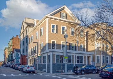 362-364 W 4th St, Boston, Massachusetts 02127, 17 Bedrooms Bedrooms, 28 Rooms Rooms,10.5 BathroomsBathrooms,Residential Income,For Sale,W 4th St,73035696