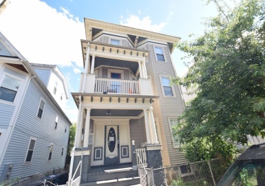 15 Speedwell St, Boston, Massachusetts 02122, 9 Bedrooms Bedrooms, 18 Rooms Rooms,3 BathroomsBathrooms,Residential Income,For Sale,Speedwell St,73029341