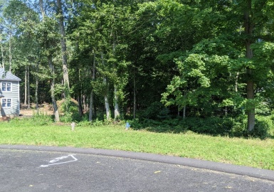 1 Jeffrey Lane, East Longmeadow, Massachusetts 01028, ,Land,For Sale,Jeffrey Lane,73013397