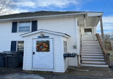 15 1/2 Third St, Ayer, Massachusetts 01432, 1 Bedroom Bedrooms, 3 Rooms Rooms,1 BathroomBathrooms,Residential Lease,For Rent,Third St,73066889