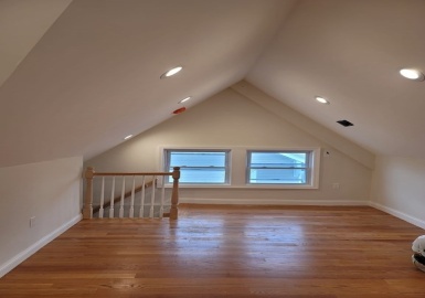 21 Locust St, Everett, Massachusetts 02149, 3 Bedrooms Bedrooms, 6 Rooms Rooms,2 BathroomsBathrooms,Residential Lease,For Rent,Locust St,73066121