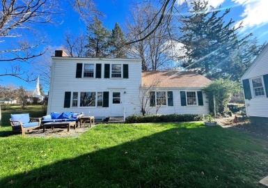 19 Barnes Court, Lancaster, Massachusetts 01523, 2 Bedrooms Bedrooms, 6 Rooms Rooms,2 BathroomsBathrooms,Residential Lease,For Rent,Barnes Court,73056596