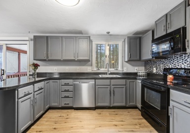 20 Towle Ct, Douglas, Massachusetts 01516, 3 Bedrooms Bedrooms, 8 Rooms Rooms,2 BathroomsBathrooms,Residential,For Sale,Towle Ct,73057888