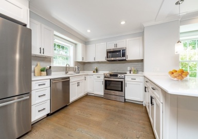 7 Dana Road, Boston, Massachusetts 02132, 2 Bedrooms Bedrooms, 6 Rooms Rooms,2.5 BathroomsBathrooms,Residential,For Sale,Dana Road,73035444