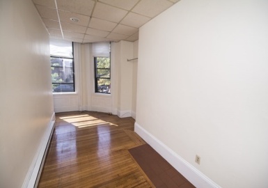 506 Beacon, Boston, Massachusetts 02215, 2 Rooms Rooms,1 BathroomBathrooms,Residential Lease,For Rent,Beacon,72784021