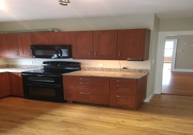 199 Hammond Street, Waltham, Massachusetts 02451, 3 Bedrooms Bedrooms, 7 Rooms Rooms,1 BathroomBathrooms,Residential Lease,For Rent,Hammond Street,73059418