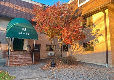 16 Erick Rd, Mansfield, Massachusetts 02048, 2 Bedrooms Bedrooms, 5 Rooms Rooms,1 BathroomBathrooms,Residential Lease,For Rent,Erick Rd,73056841