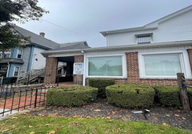 37 E Central St, Franklin, Massachusetts 02038, ,Commercial Lease,For Rent,E Central St,73050049