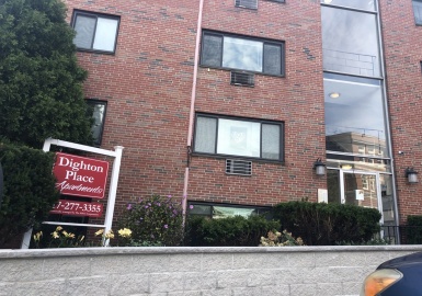 36 Dighton Street, Boston, Massachusetts 02135, 2 Bedrooms Bedrooms, 4 Rooms Rooms,1 BathroomBathrooms,Residential Lease,For Rent,Dighton Street,72881217