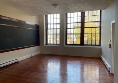 31 Elizabeth, Worcester, Massachusetts 01605, 2 Bedrooms Bedrooms, 4 Rooms Rooms,2 BathroomsBathrooms,Residential Lease,For Rent,Elizabeth,72920563