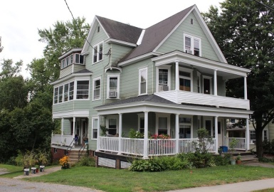 38-42 Devens St, Greenfield, Massachusetts 01301, 7 Bedrooms Bedrooms, 15 Rooms Rooms,3 BathroomsBathrooms,Residential Income,For Sale,Devens St,73028062
