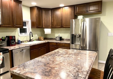 68 Eddy St, North Attleboro, Massachusetts 02760, 2 Bedrooms Bedrooms, 4 Rooms Rooms,1 BathroomBathrooms,Residential Lease,For Rent,Eddy St,73060845