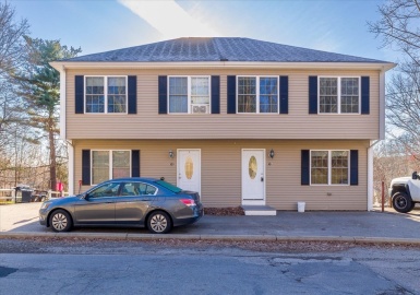 10 Depot Rd, Oxford, Massachusetts 01540, 6 Bedrooms Bedrooms, 8 Rooms Rooms,3 BathroomsBathrooms,Residential Income,For Sale,Depot Rd,73067521