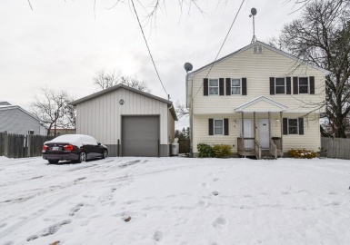 49-51 Dubois Street, Springfield, Massachusetts 01151, 8 Bedrooms Bedrooms, 13 Rooms Rooms,3 BathroomsBathrooms,Residential Income,For Sale,Dubois Street,73065574