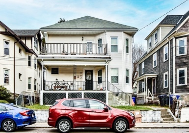 27 Justin Road, Boston, Massachusetts 02135, 6 Bedrooms Bedrooms, 12 Rooms Rooms,4 BathroomsBathrooms,Residential Income,For Sale,Justin Road,73063735