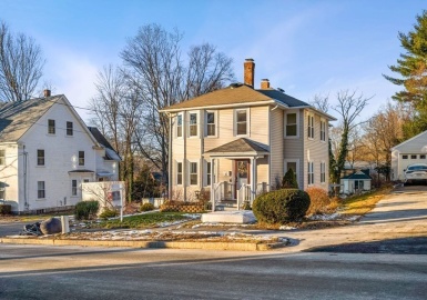 20 Walnut Ave, Andover, Massachusetts 01810, 4 Bedrooms Bedrooms, 12 Rooms Rooms,2 BathroomsBathrooms,Residential Income,For Sale,Walnut Ave,73065295