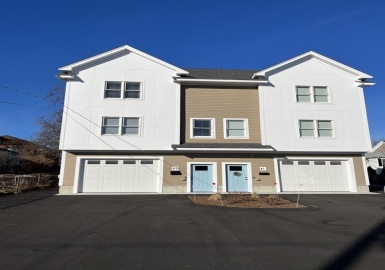 43 Columbia St, Quincy, Massachusetts 02169, 2 Bedrooms Bedrooms, 5 Rooms Rooms,1.5 BathroomsBathrooms,Residential Lease,For Rent,Columbia St,73064498