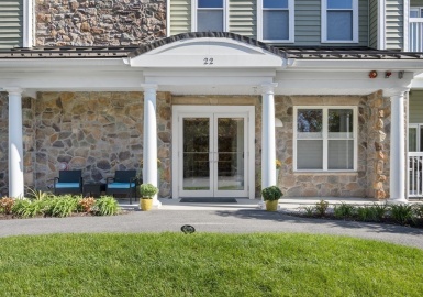 22 Farmstead Lane, Sudbury, Massachusetts 01776, 2 Bedrooms Bedrooms, 6 Rooms Rooms,2 BathroomsBathrooms,Residential,For Sale,Highcrest At Meadow Walk,Farmstead Lane,73047275