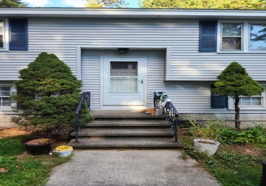 135 Elm Street, Tewksbury, Massachusetts 01876, 4 Bedrooms Bedrooms, 8 Rooms Rooms,2 BathroomsBathrooms,Residential,For Sale,Elm Street,73046039