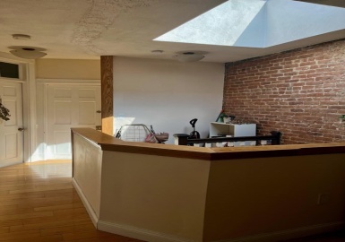 860 Huntingon Ave, Boston, Massachusetts 02115, 4 Bedrooms Bedrooms, 9 Rooms Rooms,1 BathroomBathrooms,Residential Lease,For Rent,Huntingon Ave,72981983